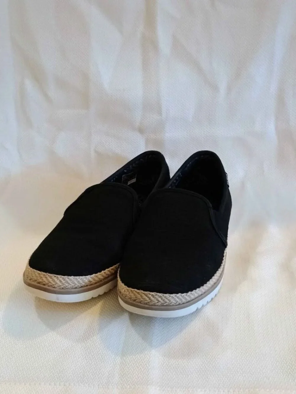 BOBS from Skechers Women's Black Canvas Flexpadrille slip-on Loafer Shoes 7